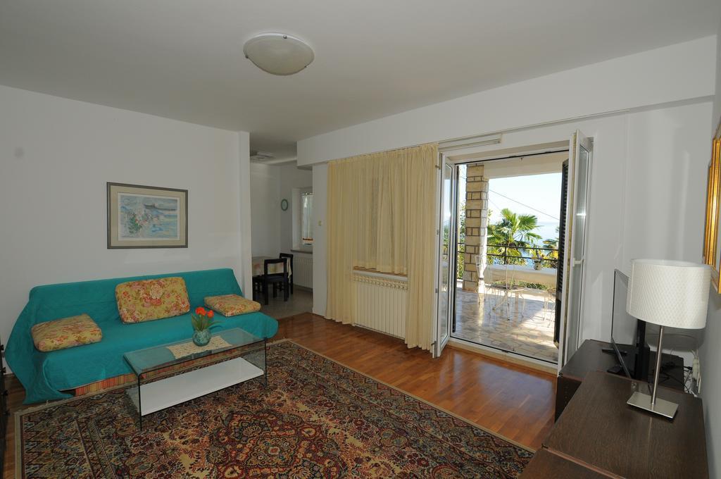 Apartment Kisic 3 Ičići Exteriör bild